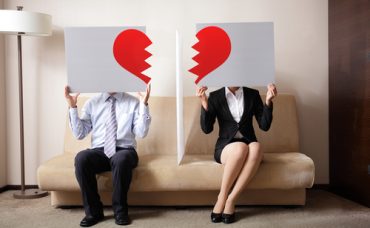 Eşinden Şiddet Görenler Boşanmak İçin Ne Yapmalı?