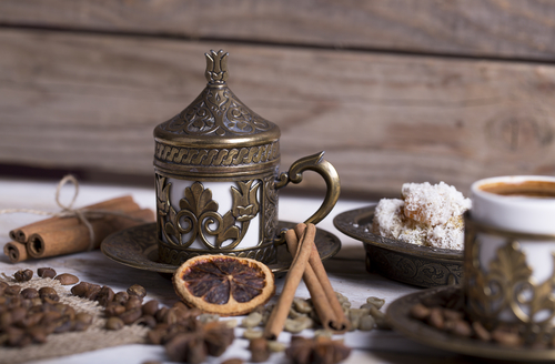 Çikolatalı Nar Şuruplu Türk Kahvesi Tarifi