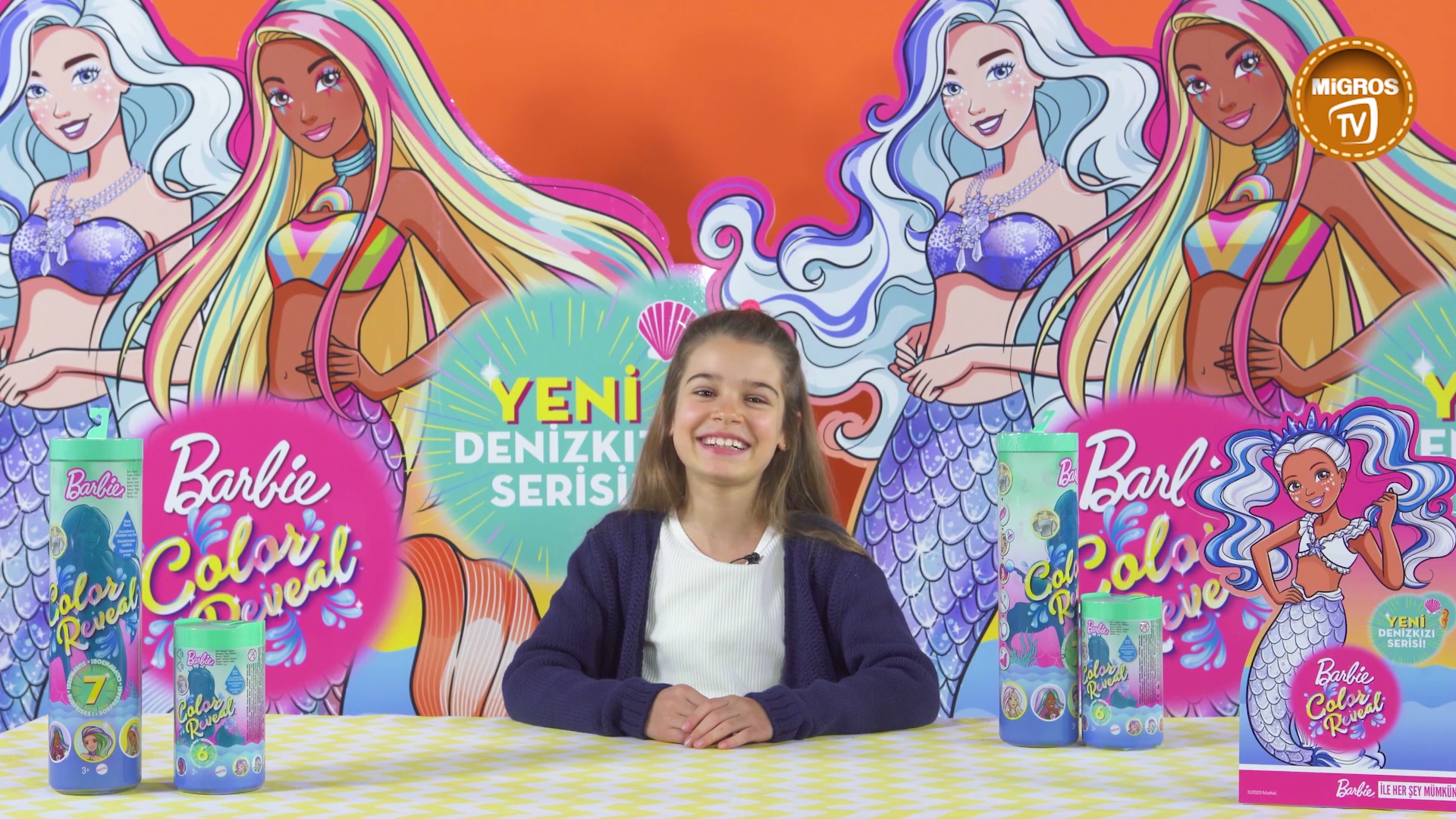 Lavinya İle Barbie Color Reveal Kutu Açılımı