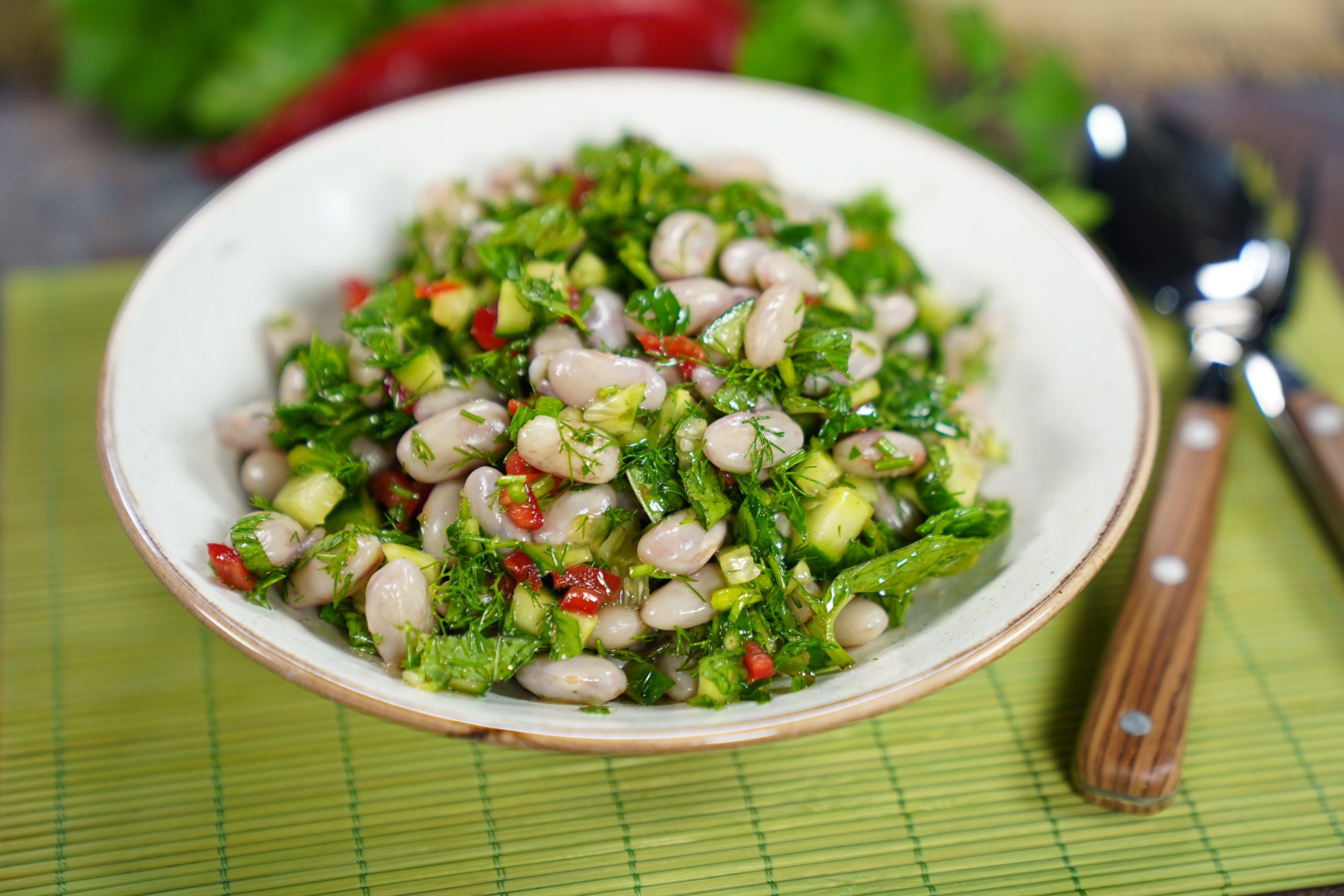 Taze Barbunya Salatası Tarifi