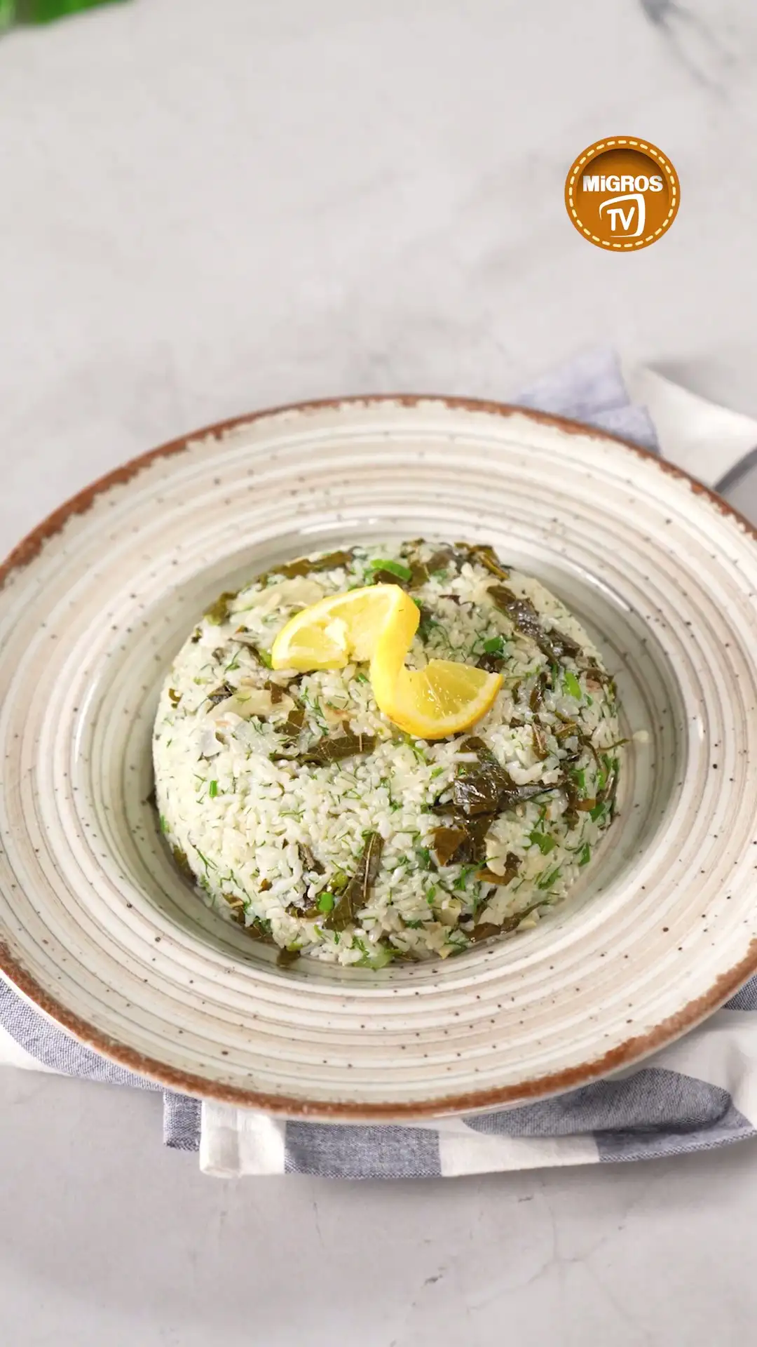 Yaprak Sarma Tadında Pilav Tarifi