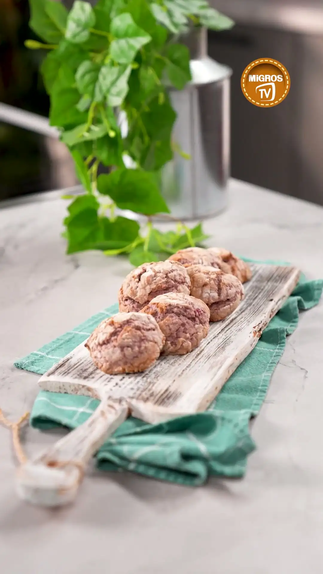 Lezzetine Bayılacaksınız! Frambuazlı Kurabiye Tarifi