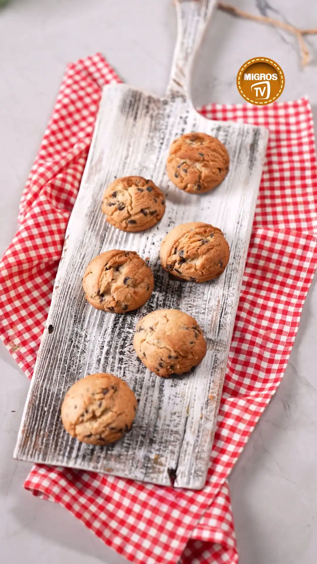 10 Dakikada Hazır! Bayatlamayan Kurabiye Tarifi