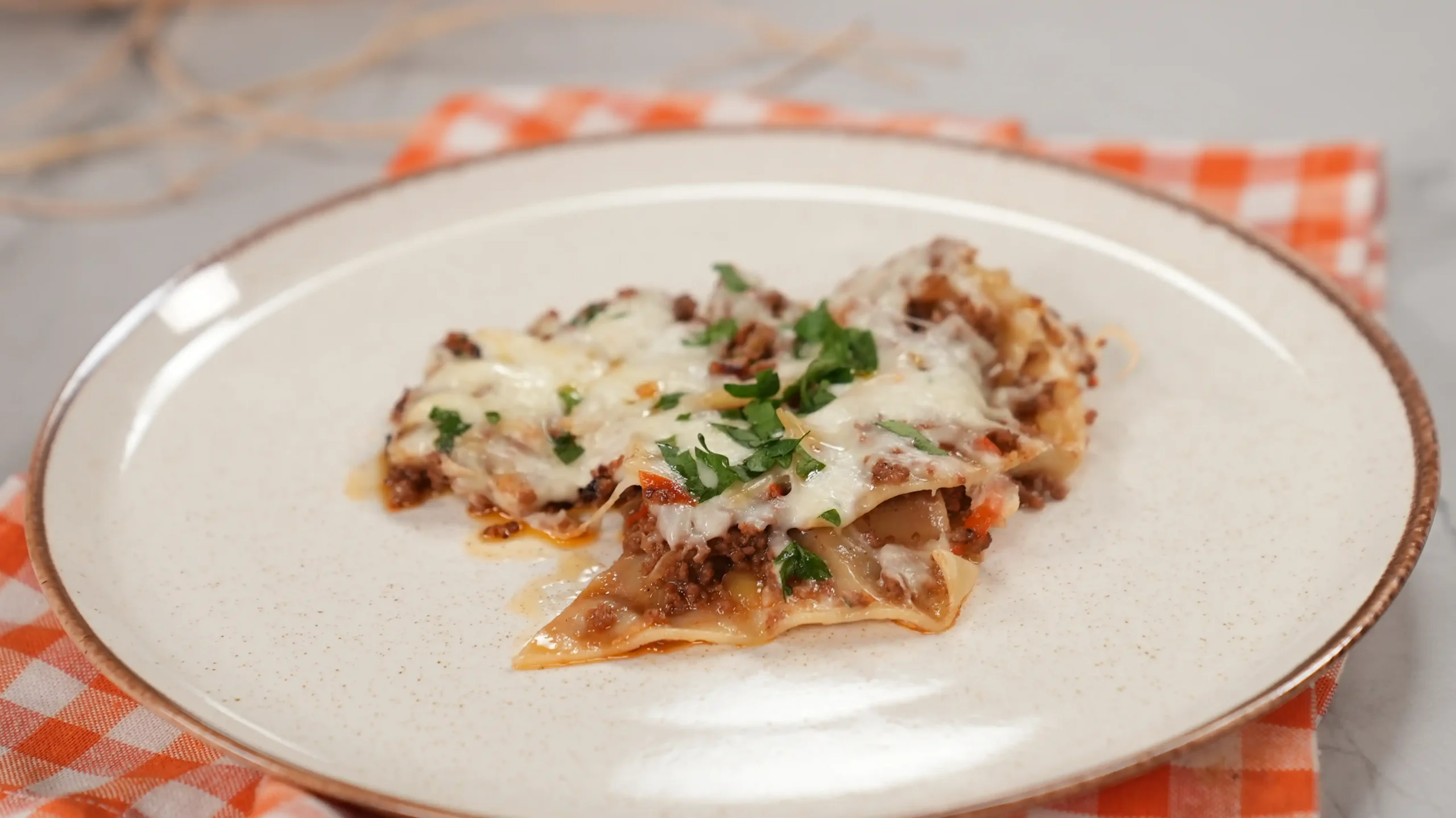 5 Dakikada Lazanya Tarifi