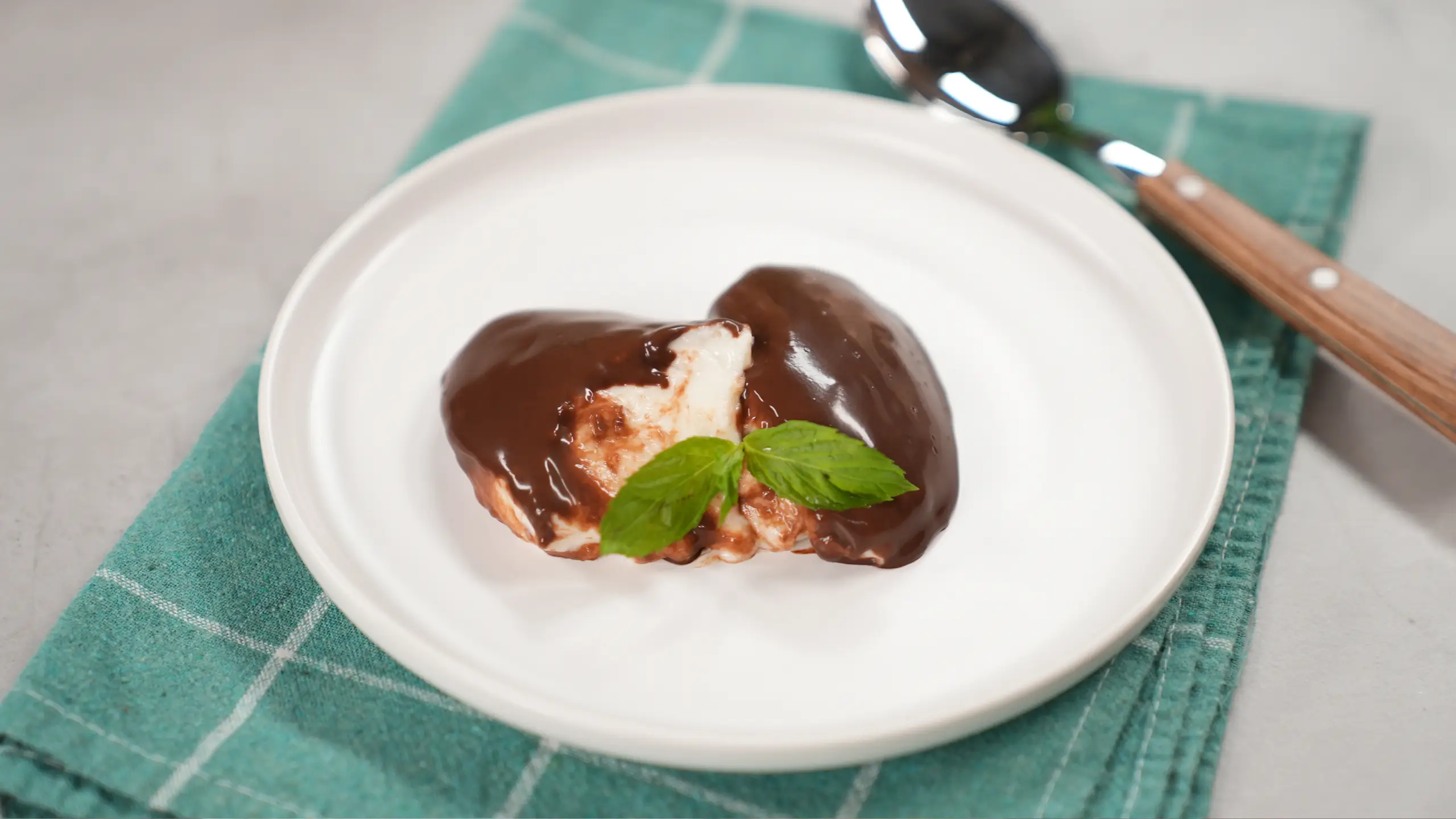 Kaşık Tatlısı: 15 Dakikada Hazırlanan Nefis Tatlı Tarifi