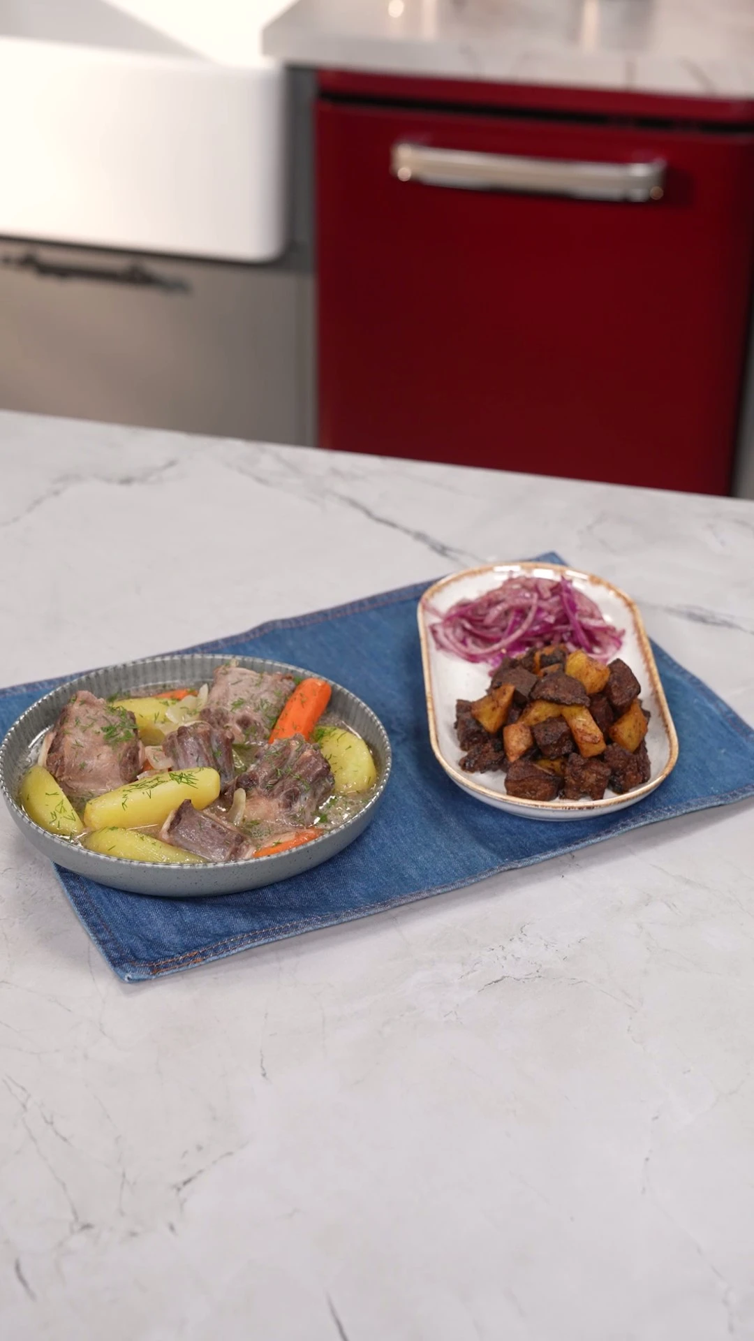 Migros Baş Şefi Umut Reçber ile Dana Haşlama ve Arnavut Ciğeri Tarifleri