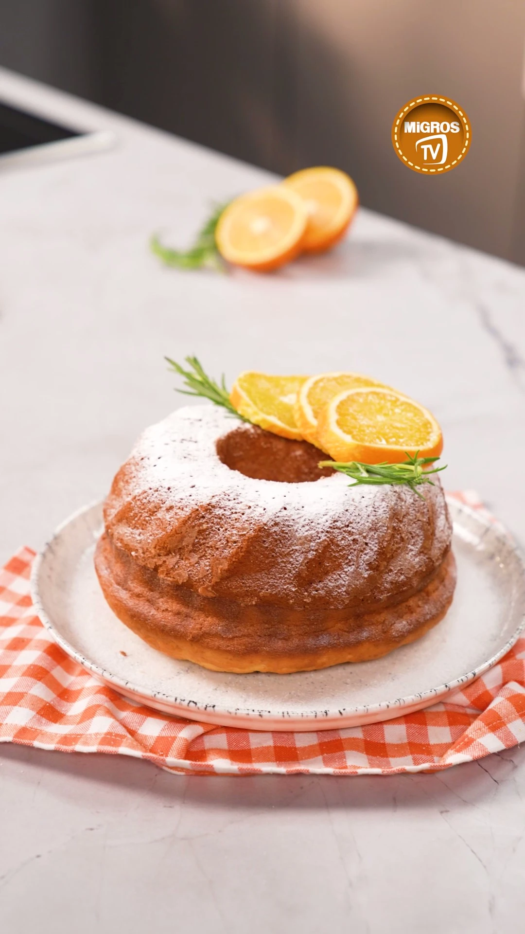 Kışın Favori Lezzeti: Portakallı Tarçınlı Kek Tarifi