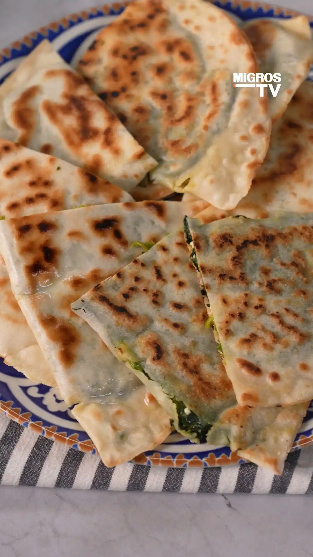 Glutensiz Unla En Lezzetli Gözleme Tarifi