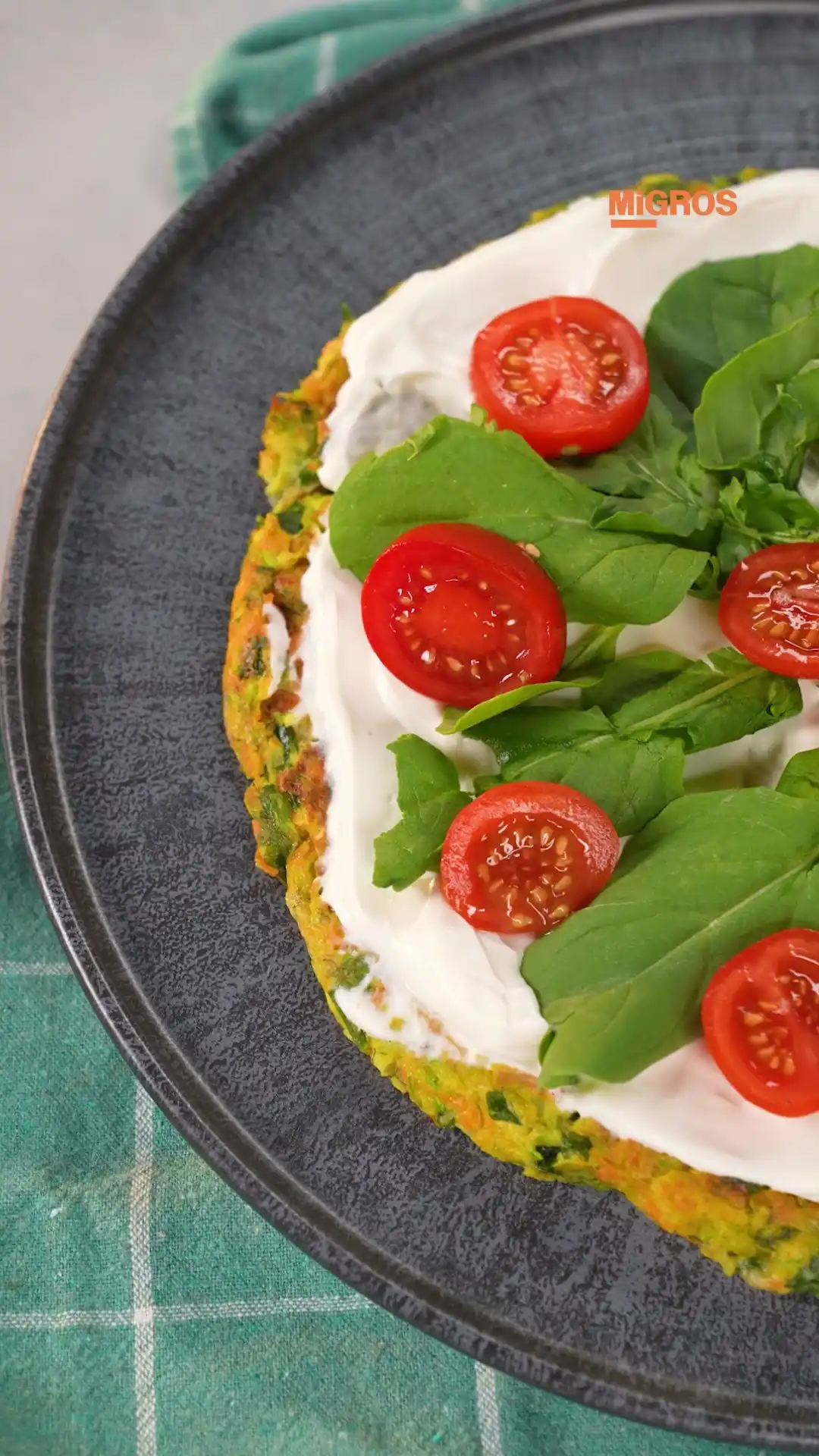 5 Dakikada Hazır! Kabaklı & Havuçlu Diyet Pizza