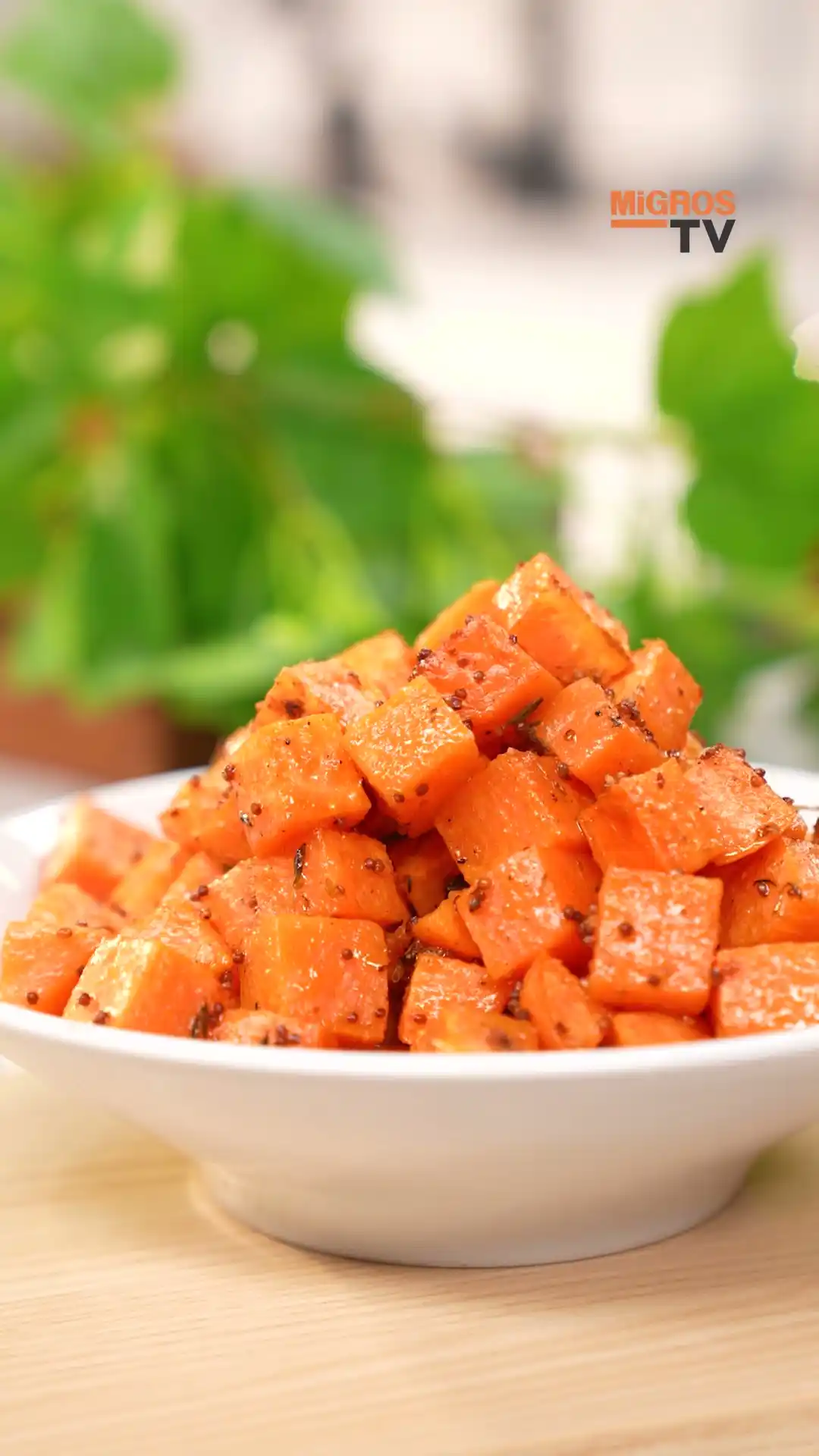 Tatlı Patates Bu Kadar Güzel Olmamıştı! Fırında Hardallı & Kekikli Tatlı Patates Tarifi