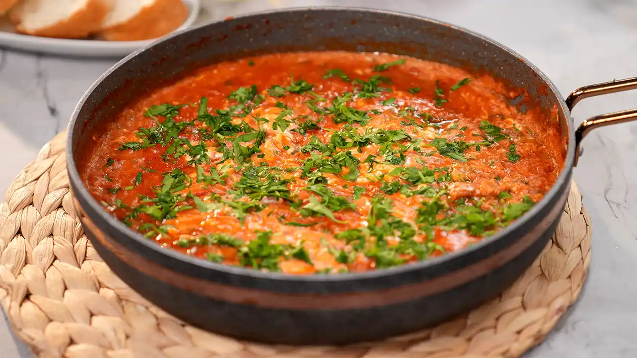 Menemene Rakip: Nefis Yemeni Lahsa Tarifi! (Pratik & Çok Lezzetli)