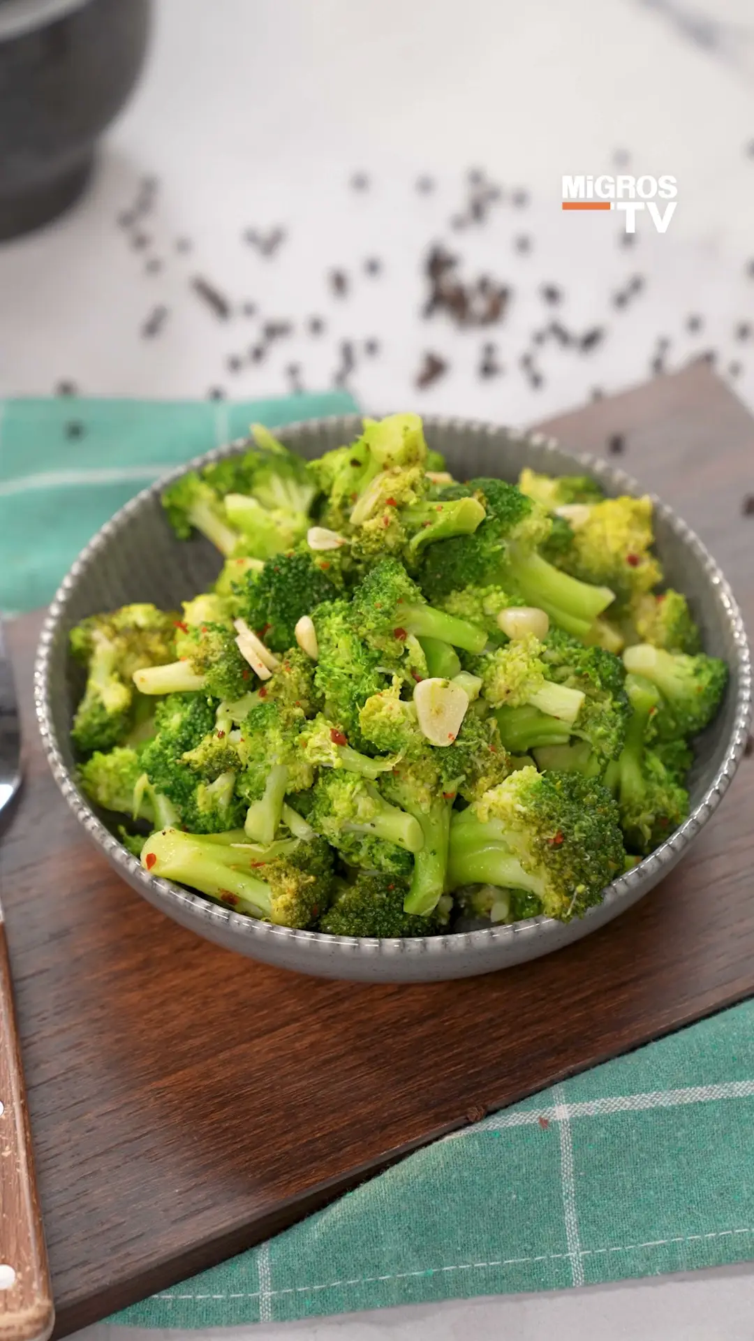 Brokoli Sevmeyen Kalmayacak! Nefis Brokoli Sote Tarifi