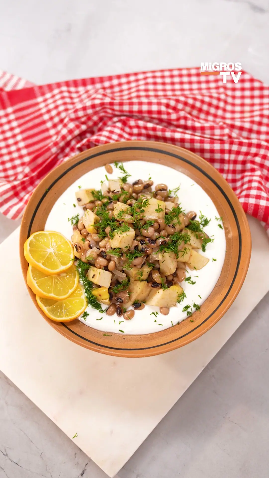 Yoğurtlu Enginarlı Börülce Salatası | Yeni Favoriniz Olacak!