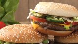 Madem Günlerden Hafta Sonu; Yaşasın Evde Hamburger Keyfi!